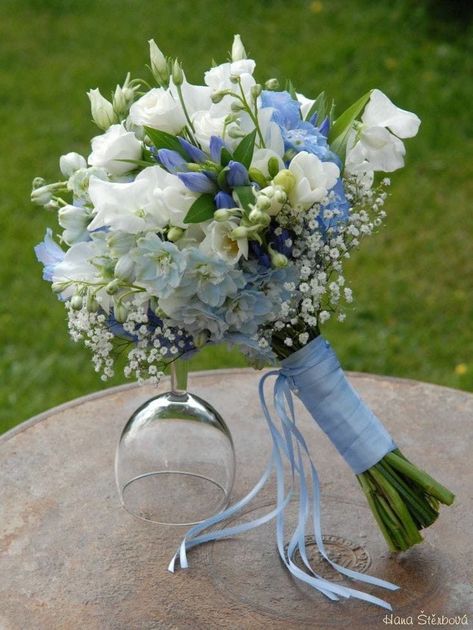 Prom Flowers Bouquet, Blue Flower Arrangements, Homecoming Flowers, Prom Bouquet, Blue Flowers Bouquet, Simple Wedding Bouquets, Blue Wedding Decorations, Blue Wedding Bouquet, Light Blue Wedding