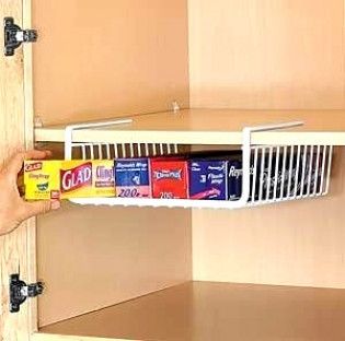 Hanging Basket Diy, Kitchen Wrap Organizer, Diy Travel Trailer, Under Shelf Storage, Organiser Cucina, Pantry Jars, Kitchen Wrap, Basket Diy, Shelf Hanging