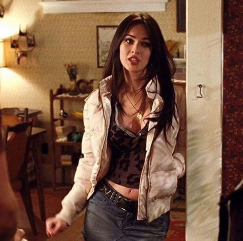 كريستال ريد, Jennifer's Body Aesthetic, Nate Gossip Girl, Jennifer’s Body, Megan Fox Outfits, Jennifer Check, Megan Fox Style, Check Outfit, Pretty Halloween Costumes