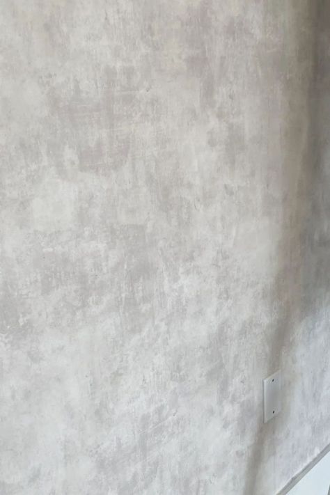 Faux Stucco Walls, Venetian Plaster Walls Kitchen, Plaster Wall Paint, Plaster Finish Walls, Diy Plaster Walls Texture, Wall Finishes Interior, Texture Plaster Walls, Faux Plaster Walls Diy, Plastering Walls Ideas