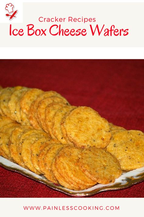 Swiss Cheese Crackers, Recipe For Crackers, Cracker Recipes Homemade, Cheese Crackers Homemade, Savory Crackers Recipe, Cheese Wafers Recipe, Cheese Wafers, Crackers Homemade, Savory Cookies