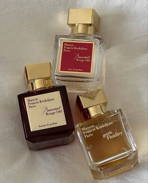 Maison Francis Kurkdjian Aesthetic, Maison Francis Kurkdjian Baccarat, Fragrance Lab, Baccarat Rouge 540, Best Fragrance For Men, Perfume Display, Fragrances Perfume Woman, Perfume Collection Fragrance, Celebrity Perfume