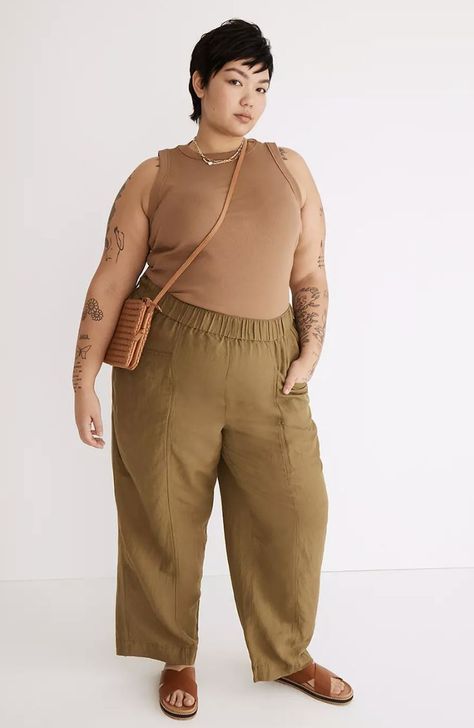 Wide Leg Linen Pants Outfit, Minimal Style Outfits, Big Size Fashion, Linen Pants Outfit, Summer Pants Outfits, Wide Leg Linen Pants, Plus Size Pants, Curvy Girl Fashion, Inspiration Style