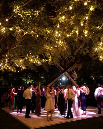 dancing-I LOVE THIS!!!! Wedding Dancefloor, Wedding Reception Dance Floor, Wedding Music Playlist, Outdoor Dance Floors, Surprise Dance, Wedding Backyard Reception, Dance Floor Wedding, Garden Wedding Reception, Dance Floors