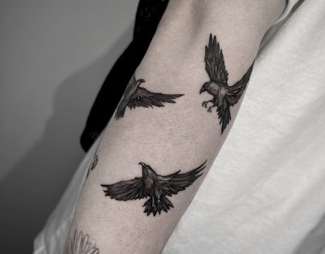 Icarus Painting, Crow Tattoo For Men, November Tattoo, Black Crow Tattoos, Crow Tattoo Design, Saved Tattoo, Crow Tattoo, Half Sleeve Tattoos For Guys, Raven Tattoo