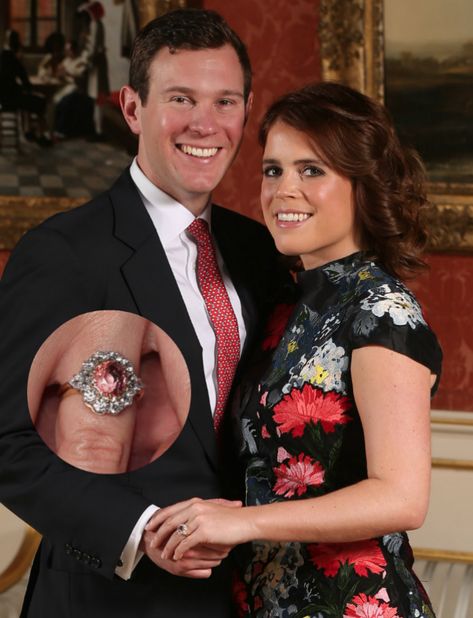 Princess Eugenie Engagement Ring, Prince Philip Mother, Princess Anne Wedding, Queen Elizabeth Wedding, Engagement Ring Luxury, Royal Family Weddings, Princess Diana Engagement Ring, Princess Alice Of Battenberg, Diana Engagement Ring