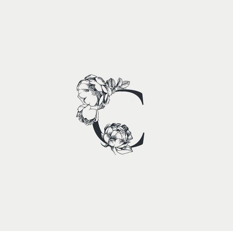 Inner Tattoo, Luxurious Branding, Website Branding Inspiration, Editorial Logo, Brand Inspiration Board, Remembrance Tattoos, Business Branding Inspiration, Showit Website Template, Magazine Layout Design