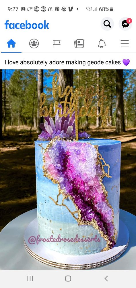 From frostedrosedesserts Gem Stone Cake, Amethyst Birthday Cake, Gem Cake Ideas, Gem Birthday Cake, Geode Party Theme, Crystal Theme Party, Geode Cake Birthday, Geode Birthday Party, Crystal Birthday Cake