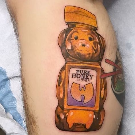 Honey Bear Tattoo, Honey Bear Bottle, Traditional Tattoo Inspiration, Traditional Tattoo Designs, Teeth Art, Bottle Tattoo, Retro Tattoos, Cute Little Tattoos, Bear Tattoo