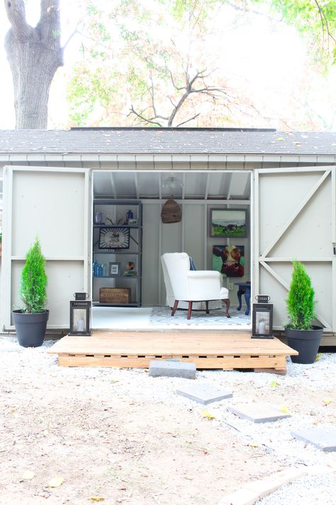 She Shed Rustic, Farmhouse She Shed, She Shed Makeover, Paint Coffee Table, Chalk Paint Coffee Table, She Shed Plans, Paint Coffee, Rustic Shed, Shed Makeover