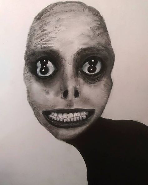 @madziowa_p on Instagram: “"Cheeeeeese" #drawdrawdraw #workonpaper #charcoaldrawing #abstractface #art#illustration_daily #dailysketch #darkside #artoninstagram…” Scary Paintings, Cosmic Horror, Horror House, Concept Ideas, Spooky Scary, Creepy Art, Scary Art, Halloween Town, Personal Project