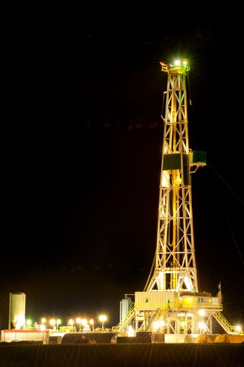 Oil rig at night Rig Oil And Gas, Oilfield Family, Oil Derrick, Oilfield Trash, Oilfield Wife, Oil Rig Jobs, Oilfield Life, Oil Platform, Oil Field