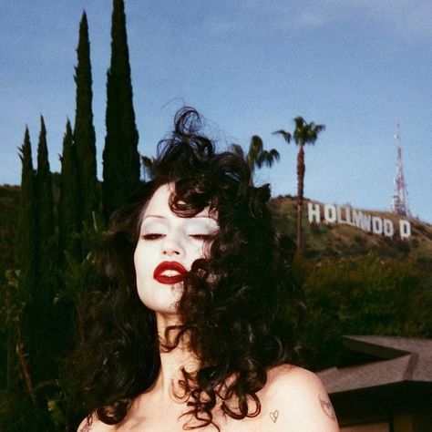 Maquillage On Fleek, Dark Feminine Aesthetic, Feminine Aesthetic, Red Lipstick, Feminine Energy, Photography Inspo, Makeup Inspo, Makeup Inspiration, Hair Inspo