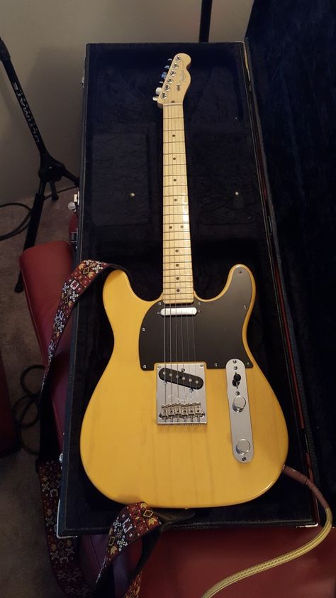 Butterscotch Blonde Telecaster, Butterscotch Telecaster, Telecaster Butterscotch, Fender Esquire, Telecaster Guitar, Guitar Electric, Beautiful Guitars, Guitar Building, Fender Telecaster