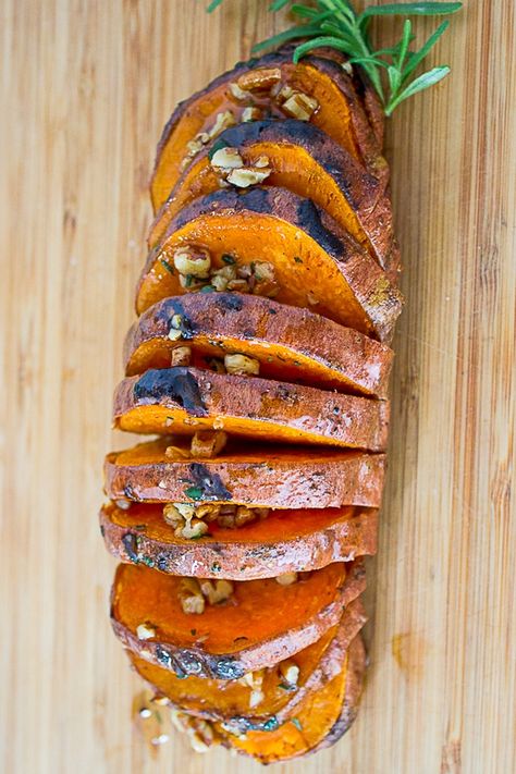 Sweet Potato On Bbq, Bbq Sweet Potato Recipes, Grilled Sweet Potato Recipes, Chia Seed Pudding Almond Milk, Bbq Sweet Potato, Grilled Sides, Sweet Potato Bbq, Hasselback Sweet Potatoes, Vegetable Cooking