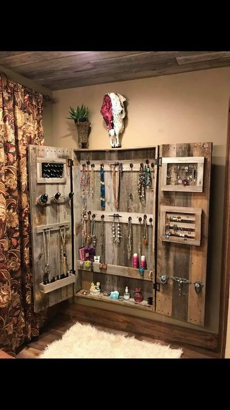 jewelry armoire storage closet Western Chic Bedroom Farmhouse, Diy Small Jewelry Box Projects, Diy Jewelry Cabinet, Rustic Jewelry Holder, Rustic Jewelry Organizer, Armoire Ikea, Armoire Entree, Armoire Storage, Jewelry Closet