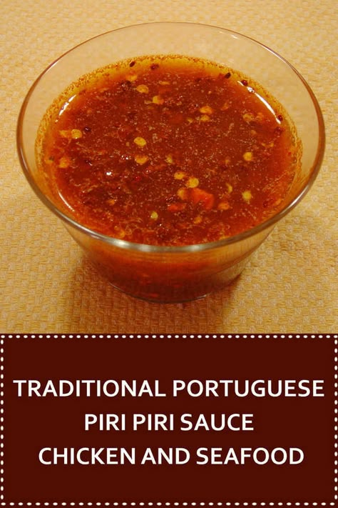 Piri Piri Sauce Recipe, Portuguese Chicken Recipes, Portuguese Chicken, Piri Piri Sauce, Portuguese Dishes, Piri Piri Chicken, Peri Peri Sauce, Portugal Food, Hot Sauce Recipes