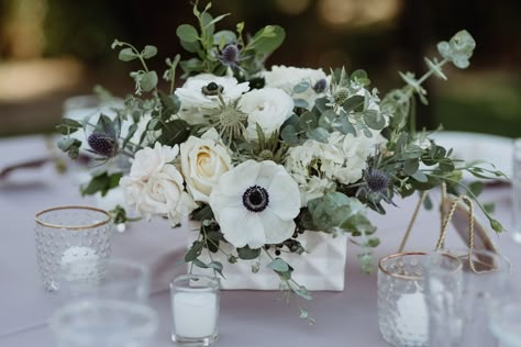 Anemone Centerpiece, Watercolor Anemone, Anemone Wedding, Rustic Woodland Wedding, Woodland Wedding Inspiration, Pink Floral Watercolor, Wedding Flower Guide, Neutral Wedding Flowers, Rustic Garden Wedding