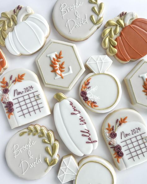 The prettiest bridal set for fall 🍂��🎃 #sugarcookies #sweeteats #sweeteatsbyrachel #royalicing #cookies #fallcookies #bridalshowercookies #fallinlove Fall Wedding Treats, Fall In Love Cookies Decorated, Fall Wedding Cookies Royal Icing, Cocktail Cookies Decorated, Friendsgiving Cookies Decorated, Fall Bridal Shower Cookies, Fall Wedding Cookies, Custom Wedding Cookies, Cookie Themes