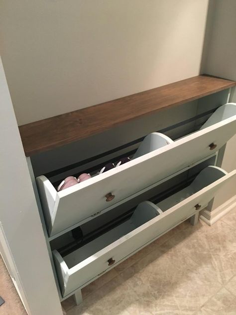 Dresser Into Shoe Storage, Diy Shoe Dresser, Shoe Dresser, Mudroom Bench Diy, Furniture Blueprints, Small Mudroom Ideas, Shoe Storage Furniture, Shoe Organizer Entryway, Kitchen Shoes