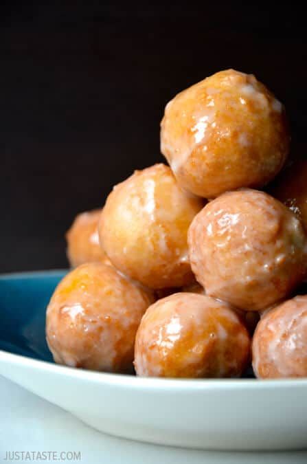 confectioners' suga Glazed Doughnut, Homemade Doughnuts, Doughnut Holes, Glazed Donuts, Glazed Doughnuts, Just A Taste, Donut Holes, Homemade Donuts, Doughnut Recipe