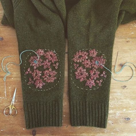 Tattoo Placements, Mending Clothes, Pola Sulam, Sewing Embroidery, 자수 디자인, Elbow Patches, Embroidery Inspiration, Embroidery Patches, Diy Embroidery