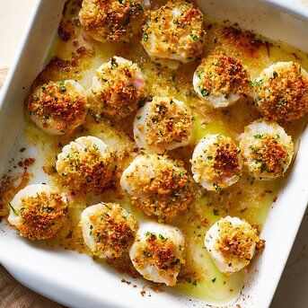 Scallops Recipes, Oven Meals, Scallops Recipe, Batch Recipes, Baked Scallops, Quick Bites, Paleo Foods, Eating Healthier, Scallop Recipes