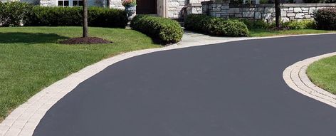 Blacktop Driveway, Driveway Border, Privacy Fence Landscaping, Tarmac Driveways, Paver Edging, Driveway Edging, Asphalt Pavement, Driveway Installation, Brick Edging