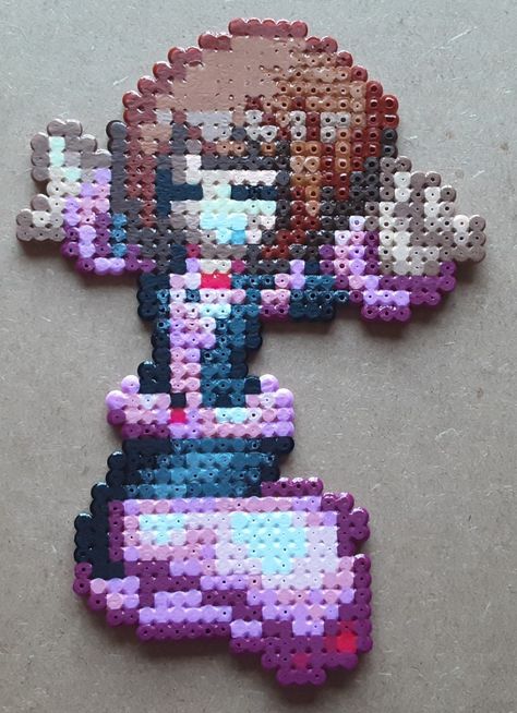 Original design by Wanderingstreet on DeviantArt. Perler Bead Patterns My Hero Academia, Mitsuri Perler Beads, Mha Perler Beads, Mha Crafts, Anime Perler Beads, Pixley Art, Anime Perler, Melty Bead Designs, Felt Plushie