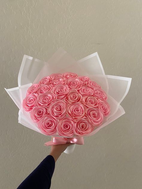 Easy DIY Paper Flowers: Step-by-Step Tutorials Pink Ribbon Flower Bouquet, Birthday Ribbon Bouquet, Satin Bouquet Flower, Ribbon Bouquet Ideas, Satin Ribbon Flowers Bouquet, Satin Flower Bouquet, Ribbon Roses Bouquet, Flower Bouquet Ribbon, Satin Rose Bouquet