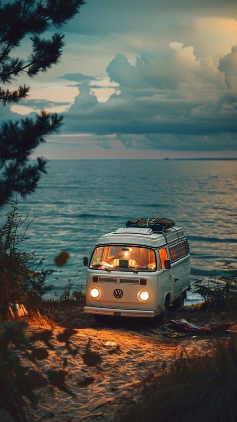 Van life *summer bucket list* Van Life Aesthetic, Costco Travel, Best Travel Apps, Road Trip Photography, Vw Camper Van, Combi Volkswagen, Summer Bucket List, Pretty Landscapes, Spring Trip