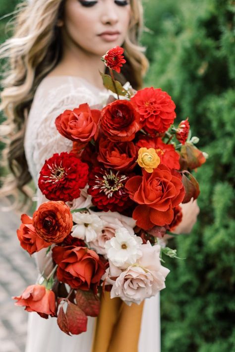 Red Reception Dress, Red Fall Wedding, Poppy Red Wedding, Red Reception, Winter Bridal Bouquets, Red Bridal Bouquet, Fall Wedding Bouquet, Orange Bouquets, Orange Wedding Flowers