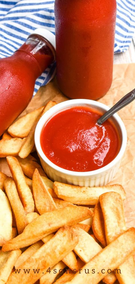 Ketchup Recipes For Canning, Homemade Heinz Ketchup, Copycat Heinz Ketchup Recipe, Ketchup Recipe Fresh Tomatoes, Homemade Catsup, Home Made Ketchup, Heinz Ketchup Recipe, Diy Ketchup, Homemade Tomato Paste