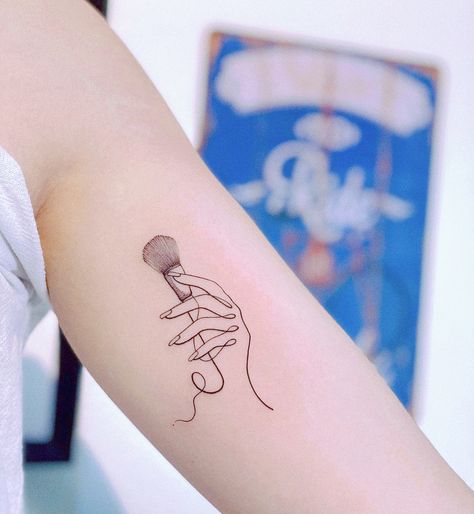 Tattoo Ideas For Makeup Artist, Tattoo For Makeup Artist For Women, Makeup Lover Tattoo, Tattoos For Makeup Artist, Makeup Tattoo Ideas Girly, Nail Artist Tattoo Ideas, Korean Tattoos For Women, Make Up Tattoo Ideas, Makeup Brush Tattoo