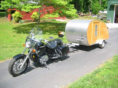 Home-built Teardrop Trailer made for towing with a Honda Shadow motorcycle Shadow Motorcycle, Pull Behind Motorcycle Trailer, Pull Behind Campers, Motorcycle Campers, Teardrop Trailer Plans, Motorcycle Trip, Teardrop Campers, Motorcycle Camping Gear, Police Truck