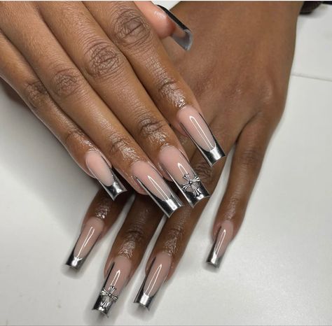 Metallic Nail Designs, Silver Tip Nails, Chrome Nails Silver, Sliver Nails, Silver Acrylic Nails, Metallic Nails Design, Orange Acrylic Nails, Grey Acrylic Nails, Silver Nail Designs