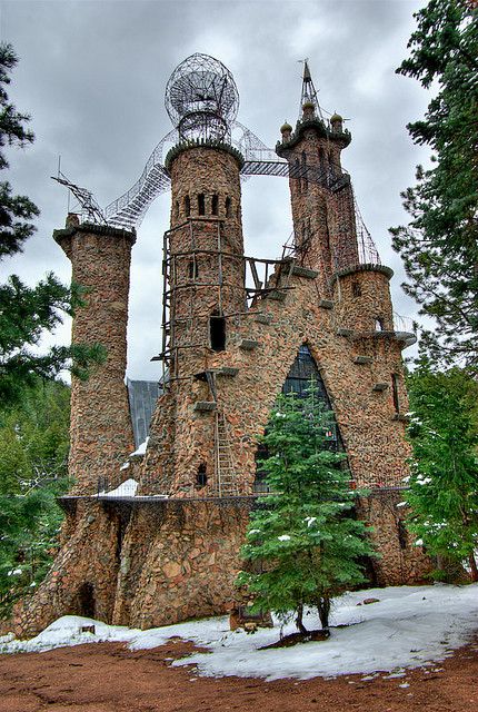 bishop's castle colorado | Bishop's Castle | Flickr - Photo Sharing! Bishops Castle Colorado, Bishop Castle, Roadside America, Castle Photo, Road Trip To Colorado, Unusual Buildings, Interesting Buildings, Amazing Buildings, Unique Buildings