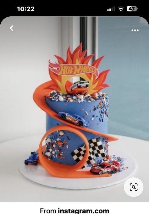 Hot Wheels Themed Birthday Party, Bolo Hot Wheels, Write Name On Cake, Hot Wheels Cake, Wheel Cake, Hotwheels Birthday Party, Pink And Glitter, Happy Birthday Cake Pictures, Cake Birthday Cake