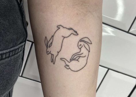 Love On Tour Tattoos Bunny, Harry Styles Rabbit Tattoo, Harry Styles Bunny Tattoo, Harry Aesthetic, Harry Tattoos, Harry Styles Tattoos, Bunny Tattoos, Rabbit Tattoos, Old Tattoos