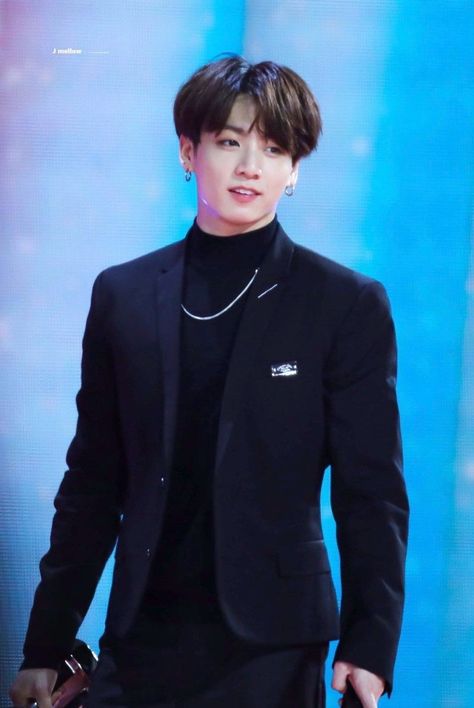 #KOOKI #JEONJUNGKOOK #BTS Asian Man, Books Wattpad, Wattpad, Books, Blue, White, Black