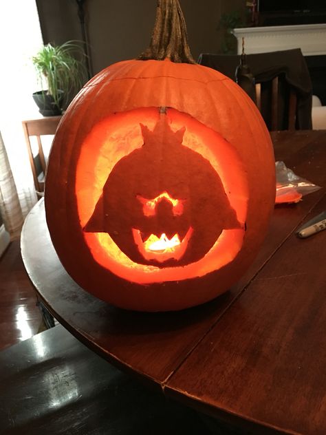 King Boo pumpkin Super Mario Luigi's Mansion Dark Moon King Boo Pumpkin Carving, Boo Mario Pumpkin Carving, King Boo Pumpkin, Nintendo Pumpkin, Luigi Pumpkin, Boo Pumpkin Carving, Mario Pumpkin, Boo Mario, Luigi's Mansion Dark Moon