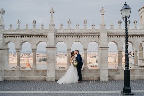 Budapest Wedding, Wedding Photo Shoot, Romantic Wedding Photos, Couple Portrait, Portrait Ideas, Couple Portraits, Real Brides, Wedding Photoshoot, Romantic Wedding