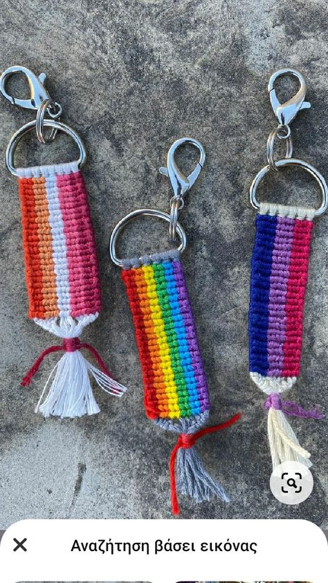 Pride Embroidery Bracelets, Pride Bracelet Diy Tutorial, Crochet Pride Keychain, Pride Bracelet Pattern, Crochet Pride Ideas, Pride Crochet Ideas, Diy Pride Crafts, Pride Jewelry Diy, Pride Flag Crochet