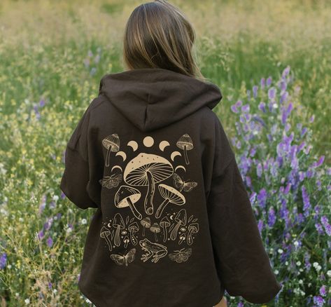 Moon Hoodie Aesthetic, Amphibia Drawing, Bleach Hoodie Designs, Moth Hoodie, Bleach Painting, Mushroom Hoodie, Back Of Hoodie, Mushroom Cottagecore, Bleach Hoodie