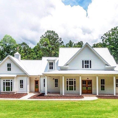 Hardwood floors, touches of blue, a cupola, and a wood planked vaulted ceiling after my own ❤ Look at the gorgeous details in this version of @adhouseplans #710047btz😍 Make sure to swipe to the end, I added the floor plan for your viewing pleasure! . #Regram via @BzrRIDrHHdT Country House Floor Plans, Low Country House Plans, Low Country House, Clapboard Siding, Plans Architecture, Country House Plan, Farmhouse House, Farmhouse Plan, Up House