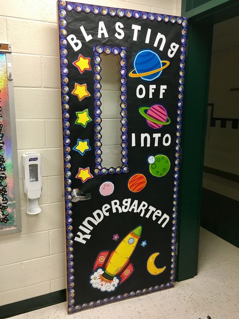 My blasting off into Kindergarten door! 😊 Kindergarten Door, Space Theme Classroom, Classroom Door Displays, Themed Classroom Decor, Space Classroom, School Door Decorations, Outer Space Theme, Preschool Classroom Decor, School Doors