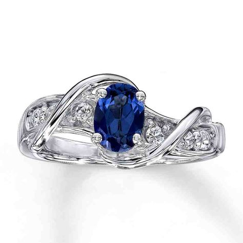 Sapphire Promise Rings For Her Wedding Ring Pictures, Oval Sapphire Ring, Sapphire Wedding Rings, Diamond Anniversary Rings, Pretty Rings, Blue Sapphire Rings, Sapphire Jewelry, Sapphire Diamond, White Ring