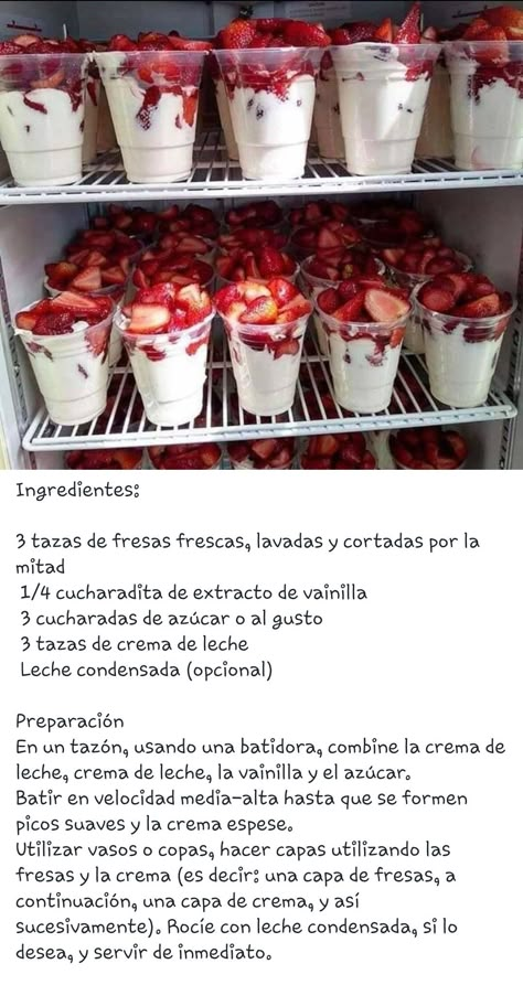 How To Make Fresas Con Crema, Fresas Crema Recipe Mexican, Snacks To Sell, Dessert Cups Recipes, Mexican Dessert Recipes, Mexican Food Recipes Easy, Healthy Sweets Recipes, Food Recepie, Fun Baking Recipes