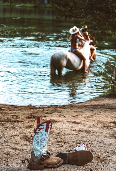 Cowboy Hat, Cowboy Boots, Tennessee, Cowboy, Swimming, Horses, Boots, Water