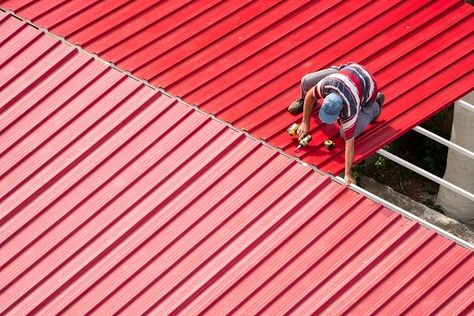 A #commercial roof may lead you to experience various problems. Read on to learn about the top five common commercial #roofing problems and learn what you should do. #commercial roo,#roofing problems Slate Shingles, Metal Shingles, A Stitch In Time, Roof Damage, New York Brooklyn, Leak Repair, Commercial Roofing, Roofing Companies, Home Fix